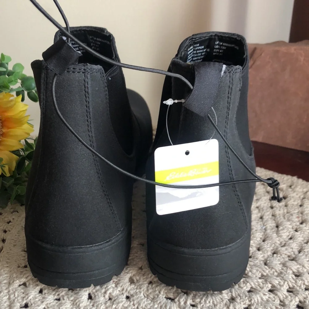 Eddie Bauer Men’s Black Chelsea Boots